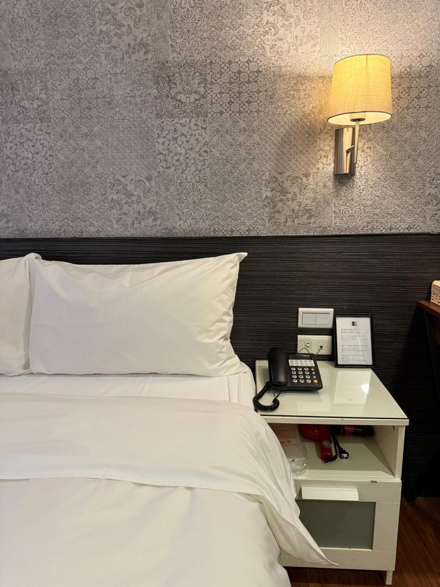 泊居旅店 Oursinn Hotel Đài Bắc Ngoại thất bức ảnh