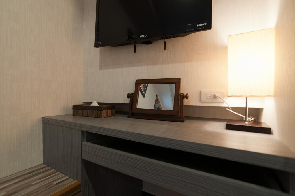 泊居旅店 Oursinn Hotel Đài Bắc Ngoại thất bức ảnh