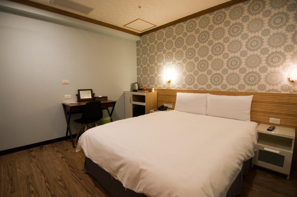 泊居旅店 Oursinn Hotel Đài Bắc Ngoại thất bức ảnh