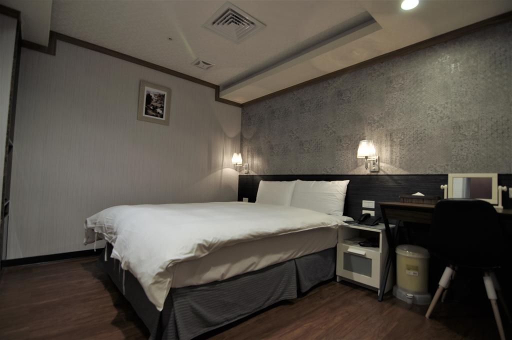 泊居旅店 Oursinn Hotel Đài Bắc Ngoại thất bức ảnh