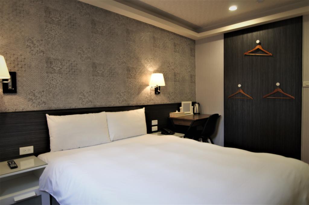 泊居旅店 Oursinn Hotel Đài Bắc Ngoại thất bức ảnh