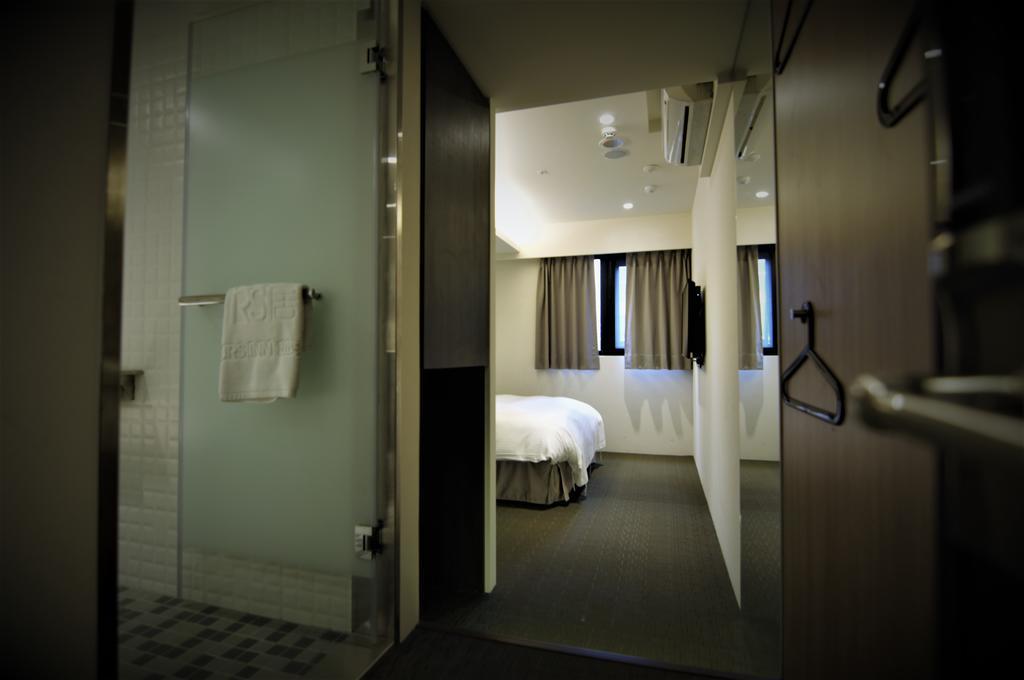 泊居旅店 Oursinn Hotel Đài Bắc Ngoại thất bức ảnh
