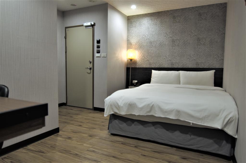 泊居旅店 Oursinn Hotel Đài Bắc Ngoại thất bức ảnh