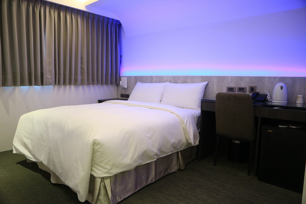泊居旅店 Oursinn Hotel Đài Bắc Ngoại thất bức ảnh