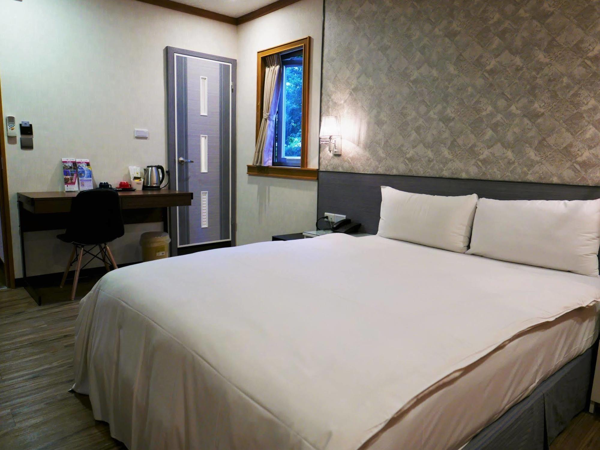 泊居旅店 Oursinn Hotel Đài Bắc Ngoại thất bức ảnh